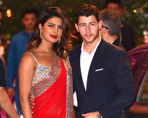 nick jonas and priyanka chopra pics